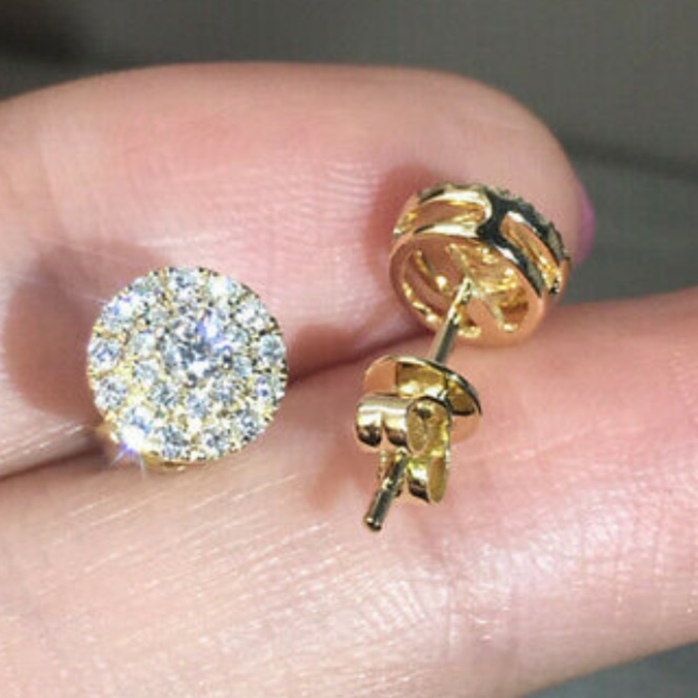 New 18k gold plated stud diamond earrings - Picture 2 of 3